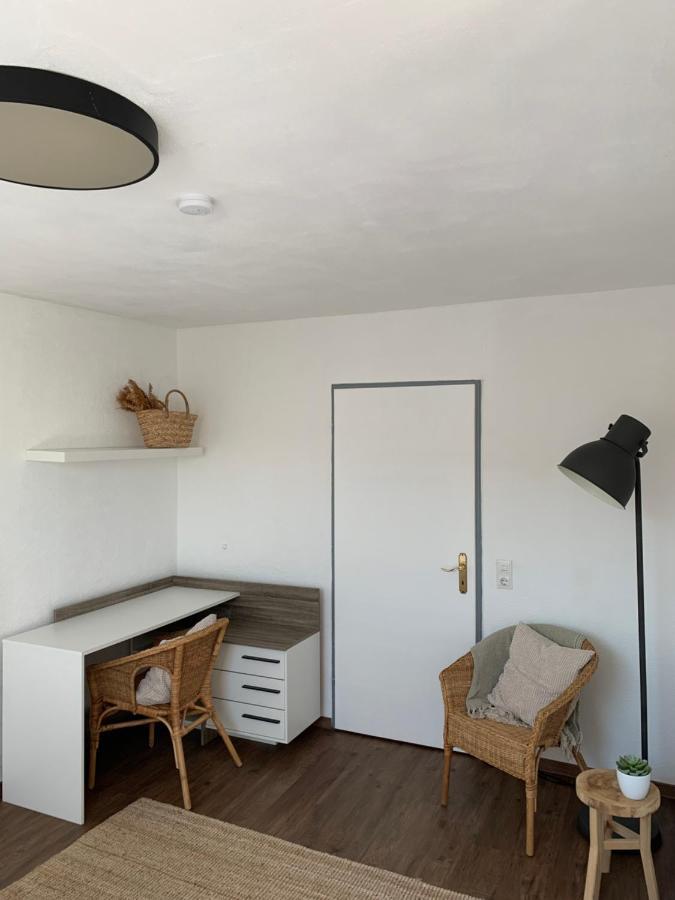 Gemuetliches & Schoenes Apartment Ichenhausen Εξωτερικό φωτογραφία
