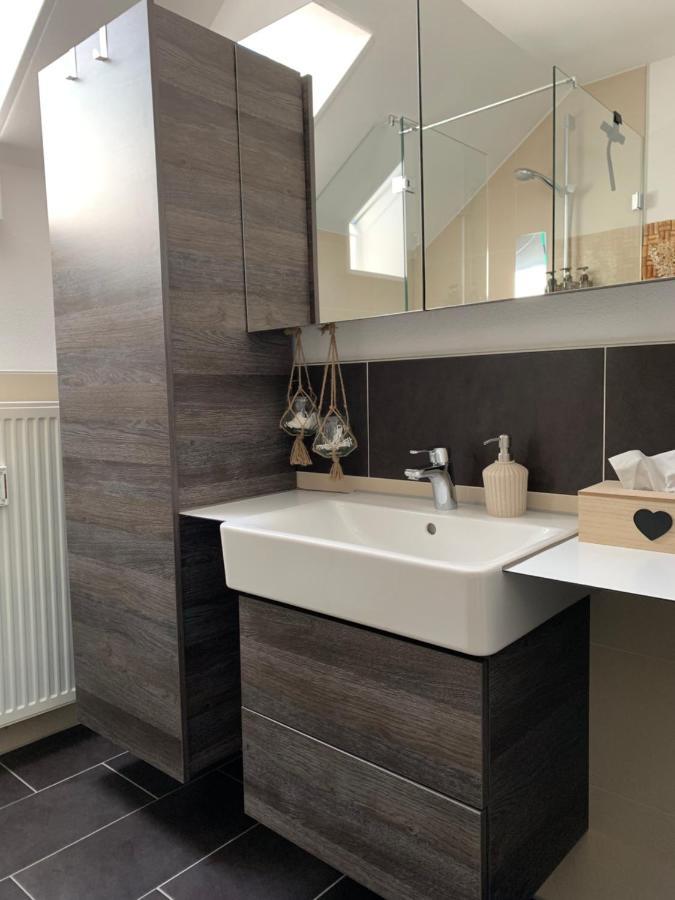 Gemuetliches & Schoenes Apartment Ichenhausen Εξωτερικό φωτογραφία