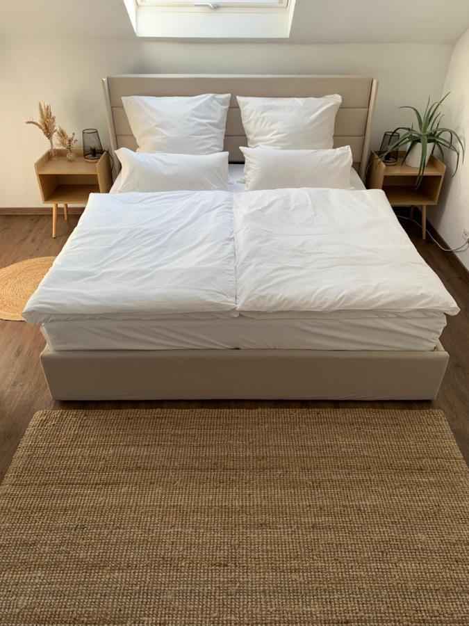 Gemuetliches & Schoenes Apartment Ichenhausen Εξωτερικό φωτογραφία